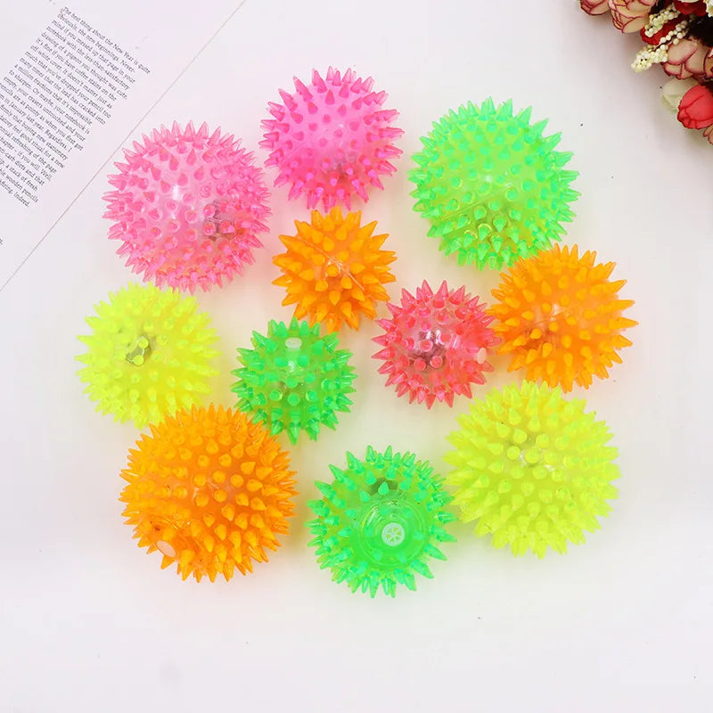 1PC Funny Dog Toys Colorful Luminous Elastic Ball Chewing Playing Sound Toy  Ball for Punny Kitten Pet Supplies